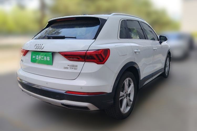 Used Audi Q3 2023 35 TFSI Fashion Elegant Version (1.4T) Rear Right 45 Deg