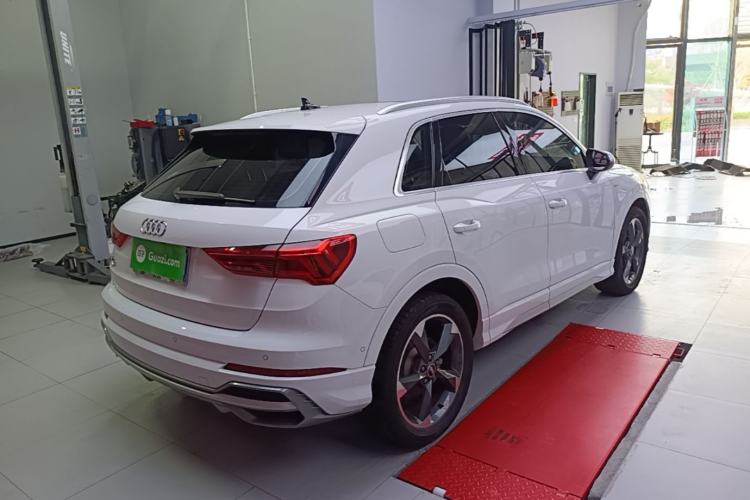 Used Audi Q3 2023 35 TFSI Fashion Dynamic Model (1.5T) Rear Right 45 Deg