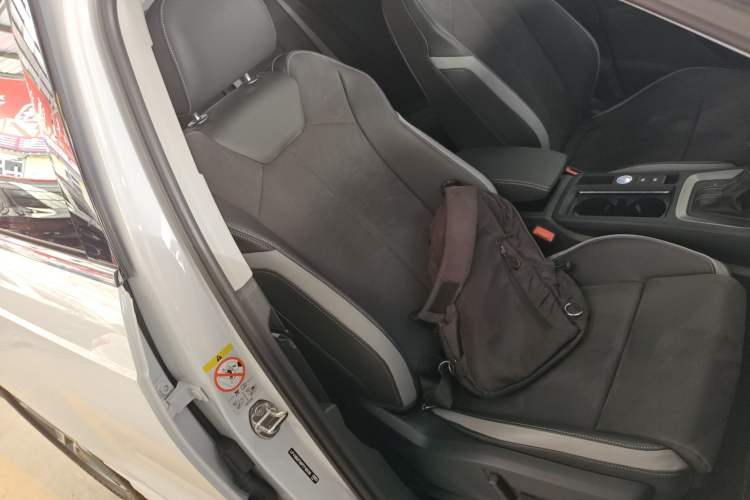 Used Audi Q3 2023 35 TFSI Fashion Dynamic Model (1.5T) Right Front Seat
