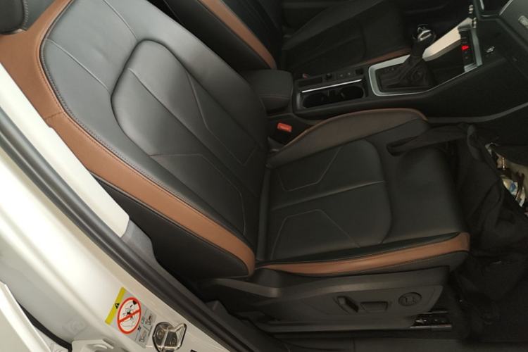 Used Audi Q3 2023 35 TFSI Fashion Elegant Version (1.5T) Right Front Seat