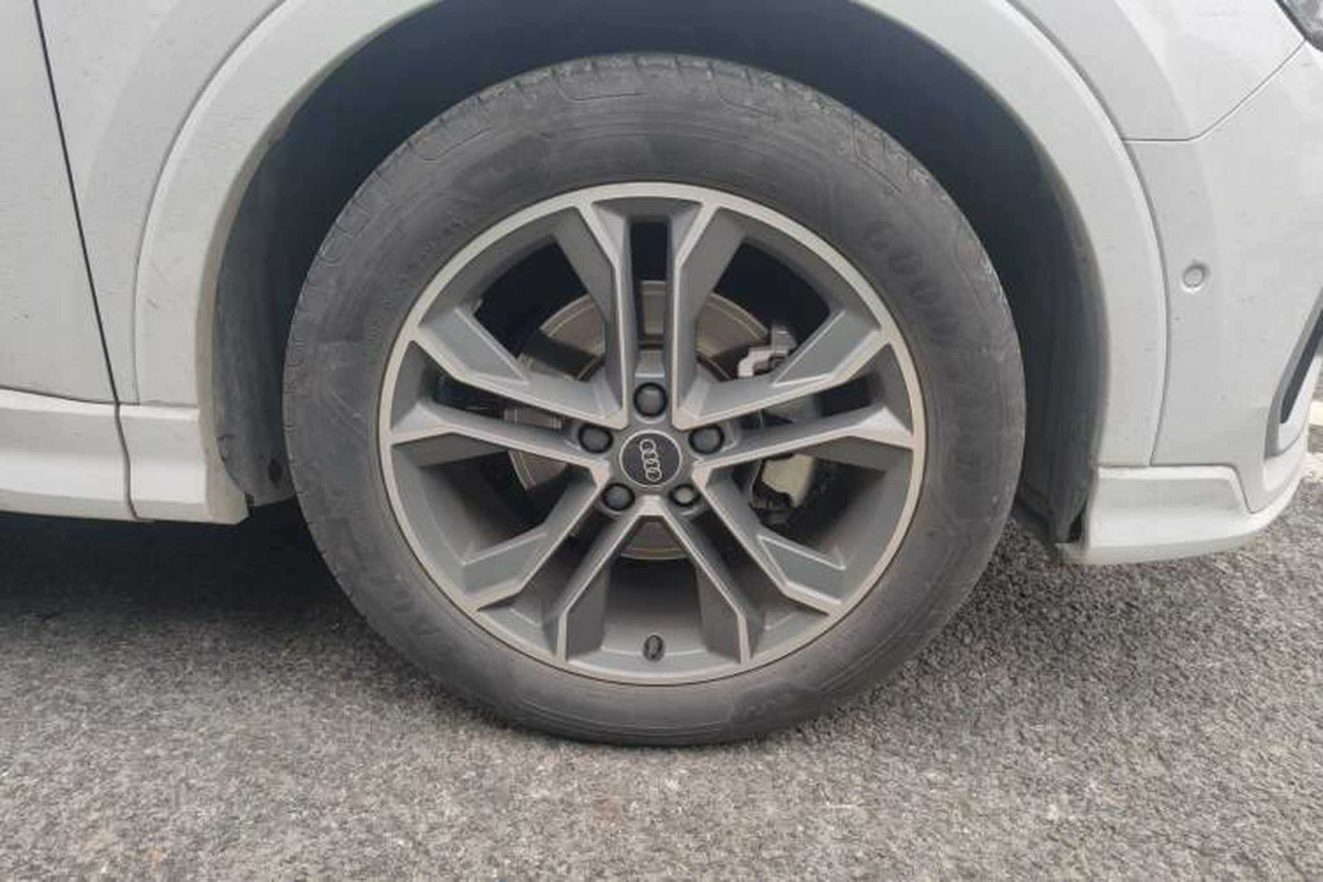 Used Audi Q3 2023 35 TFSI Fashion Dynamic Model (1.5T) Right Front Wheel Hub