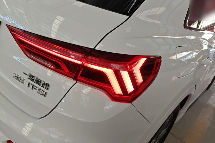 Used Audi Q3 2023 35 TFSI Fashion Dynamic Model (1.5T) Right Rear Taillight