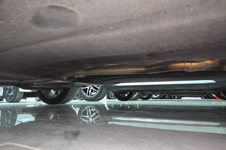 Used Audi Q3 2023 Updated 45 TFSI quattro Stylish and Dynamic Edition Right Side Sill