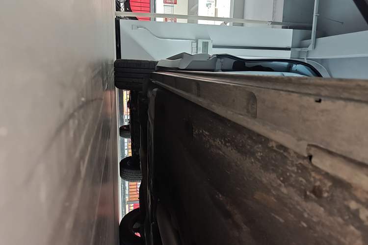 Used Audi Q3 2023 35 TFSI Fashion Dynamic Model (1.5T) Right Side Sill
