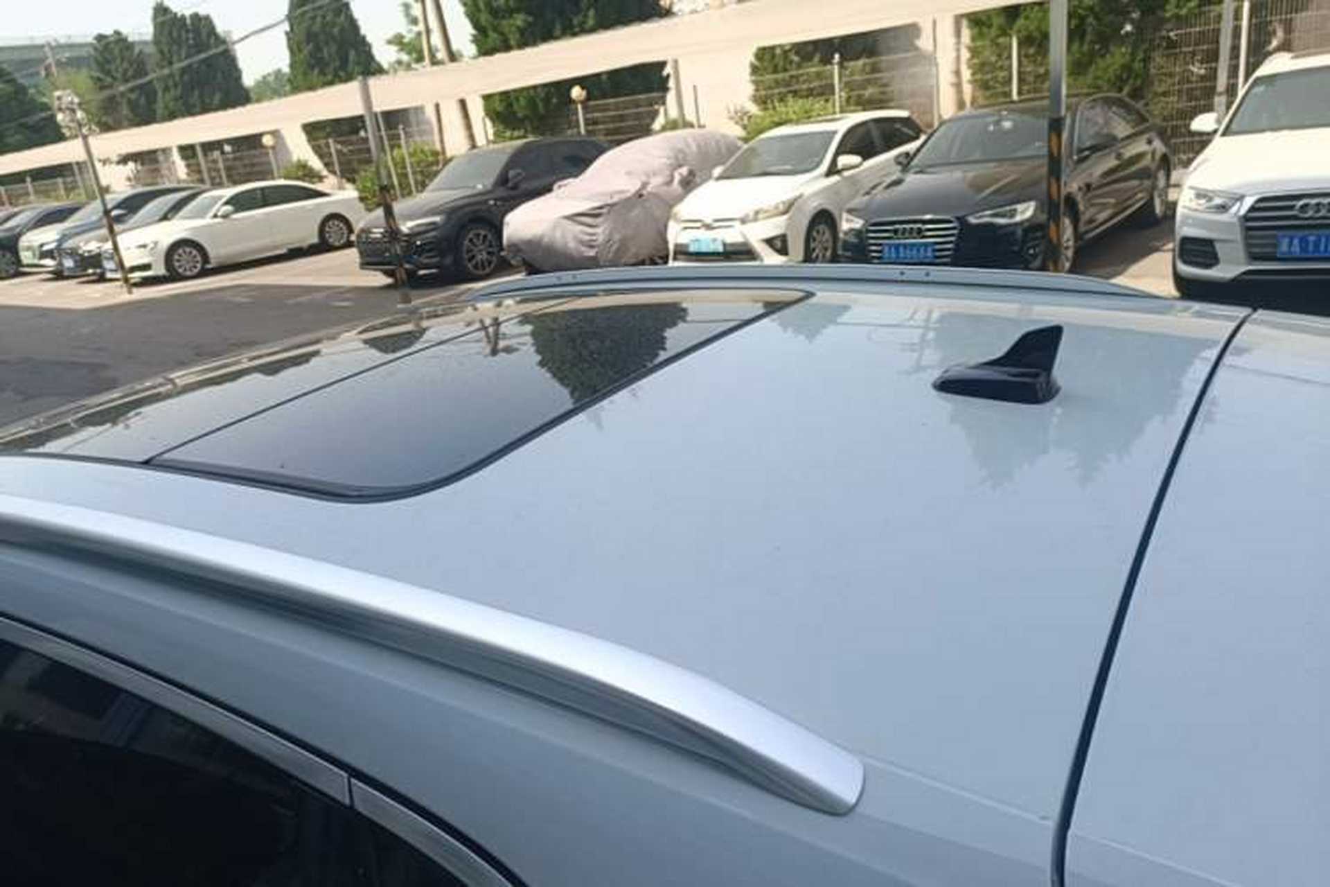 Used Audi Q3 2023 35 TFSI Fashion Dynamic Model (1.4T) Roof