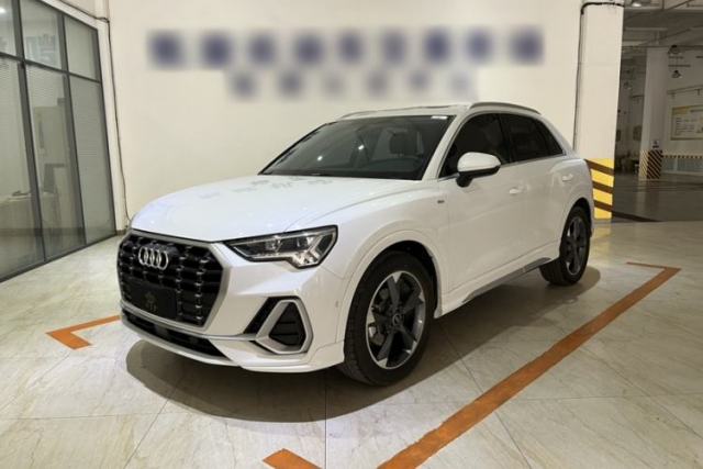 Used Audi Q3 2023 35 TFSI Fashion Dynamic Model (1.4T)