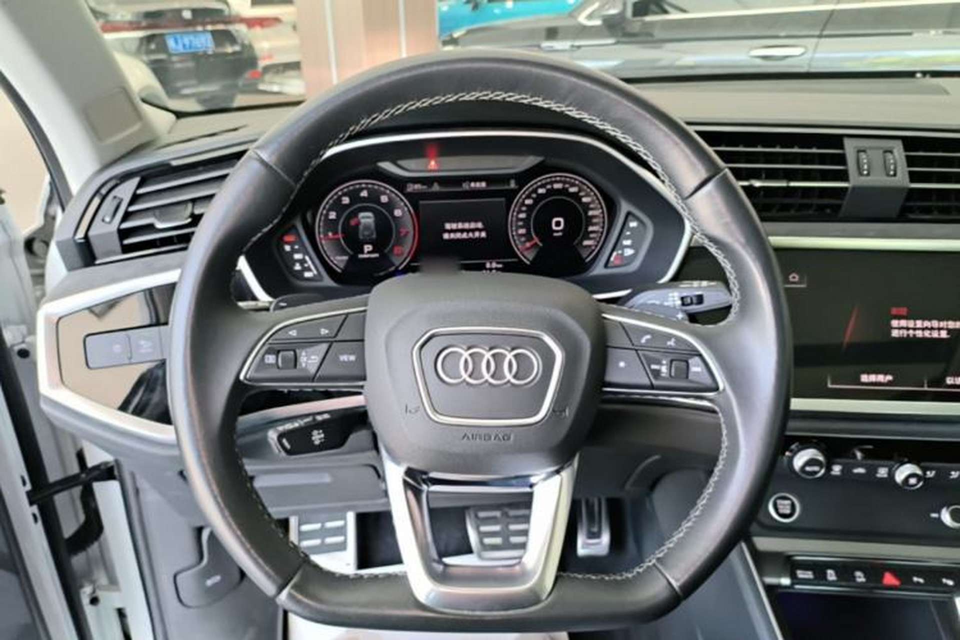 Used Audi Q3 2023 40 TFSI Fashion Dynamic Model Steering Wheel