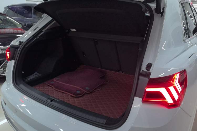 Used Audi Q3 2023 35 TFSI Fashion Dynamic Model (1.5T) Trunk
