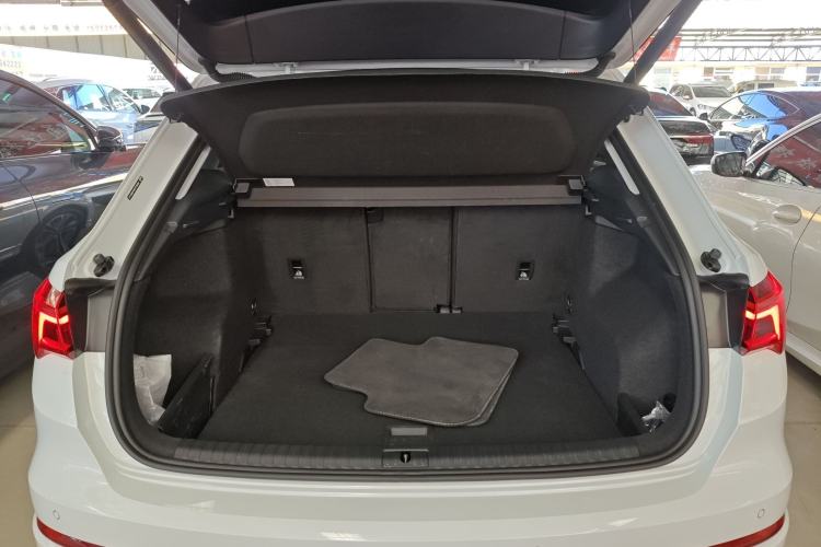Used Audi Q3 2023 35 TFSI Fashion Dynamic Model (1.5T) Trunk