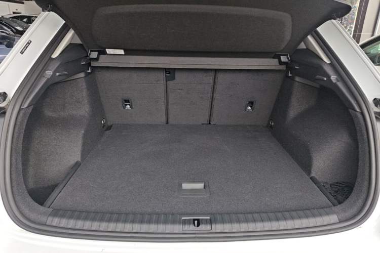 Used Audi Q3 2023 35 TFSI Fashion Elegant Version (1.5T) Trunk