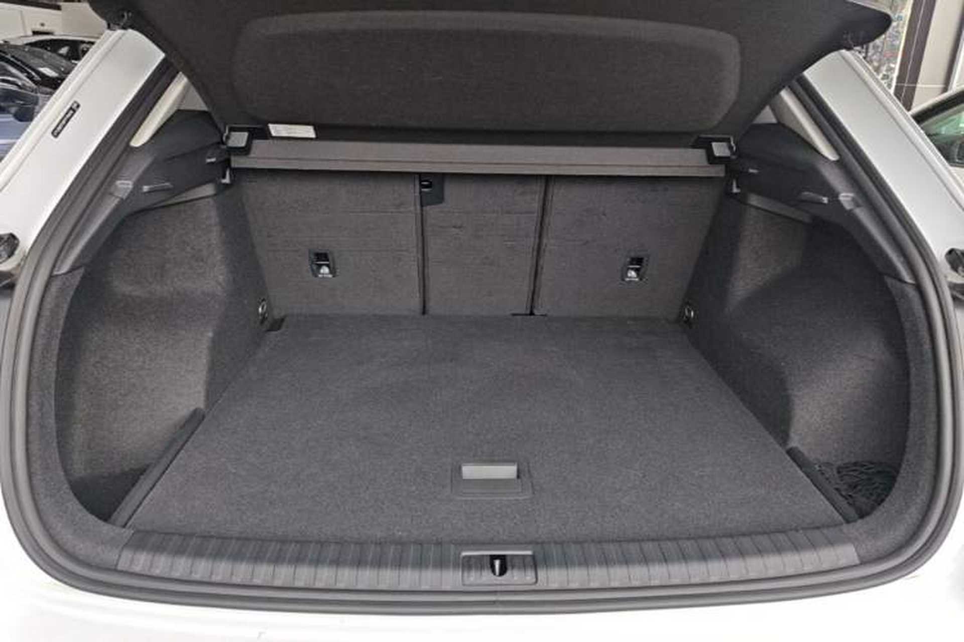 Used Audi Q3 2023 35 TFSI Fashion Elegant Version (1.5T) Trunk