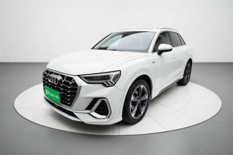 Audi Q3 2023