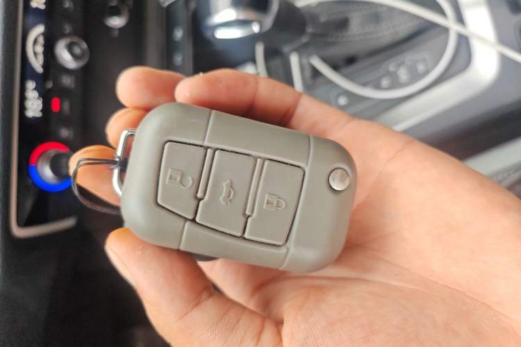 Used Audi Q3 2023 35 TFSI Fashion Dynamic Model (1.4T) Vehicle Key