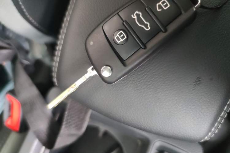 Used Audi Q3 2023 40 TFSI Fashion Dynamic Model Vehicle Key