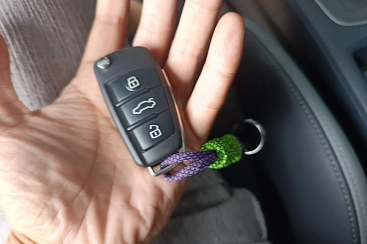 Used Audi Q3 2023 35 TFSI Fashion Dynamic Model (1.4T) Vehicle Key