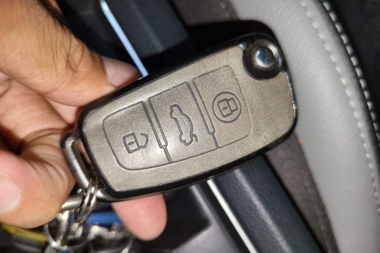Used Audi Q3 2023 35 TFSI Fashion Dynamic Model (1.4T) Vehicle Key