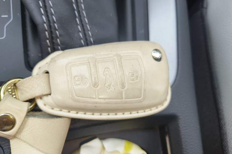 Used Audi Q3 2023 35 TFSI Fashion Dynamic Model (1.4T) Vehicle Key
