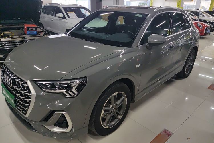 Used Audi Q3 2024 35 TFSI Ambition Dynamic Edition Guazi used car, China used car export, Used car for sale, Used cars, Cheapest cars for sale