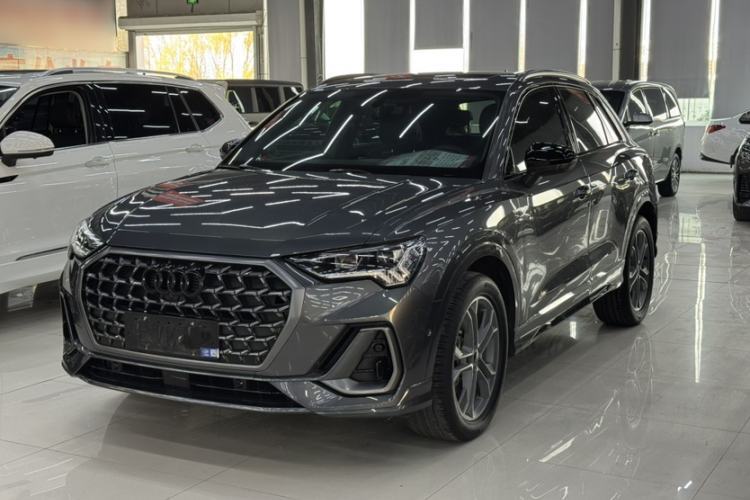 Used Audi Q3 2024 40 TFSI Fashion Dynamic Model Guazi used car, China used car export, Used car for sale, Used  cars, Cheapest cars for sale