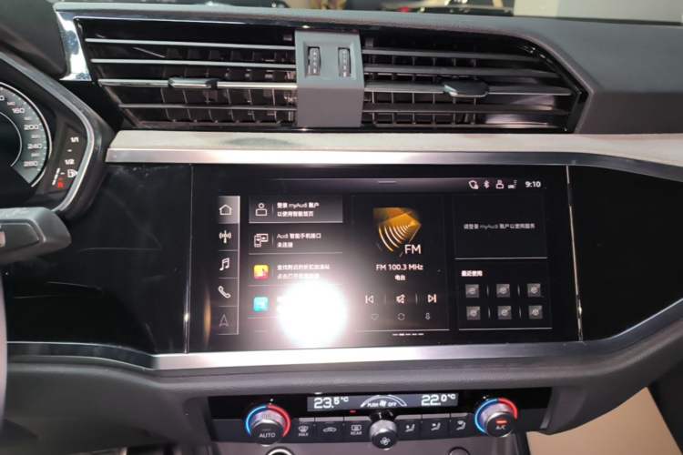 Used Audi Q3 2024 35 TFSI Fashion Dynamic Edition Audio And AC Panel