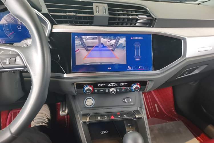 Used Audi Q3 2024 35 TFSI Fashion Dynamic Edition Audio And AC Panel