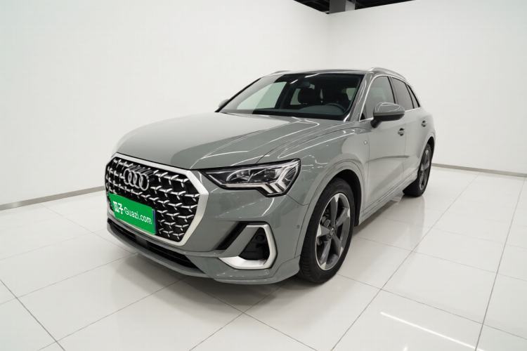 Used Audi Q3 2024 35 TFSI Fashion Dynamic Edition Guazi used car, China used car export, Used car for sale, Used cars, Cheapest cars for sale