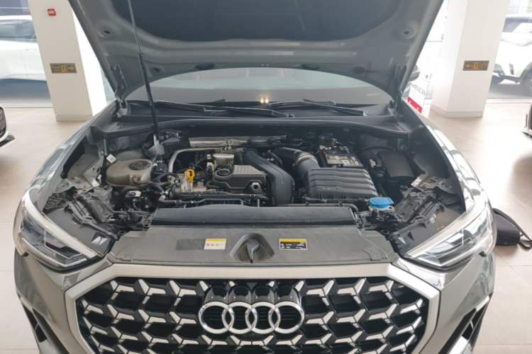 Used Audi Q3 2024 35 TFSI Fashion Dynamic Edition Engine Bay