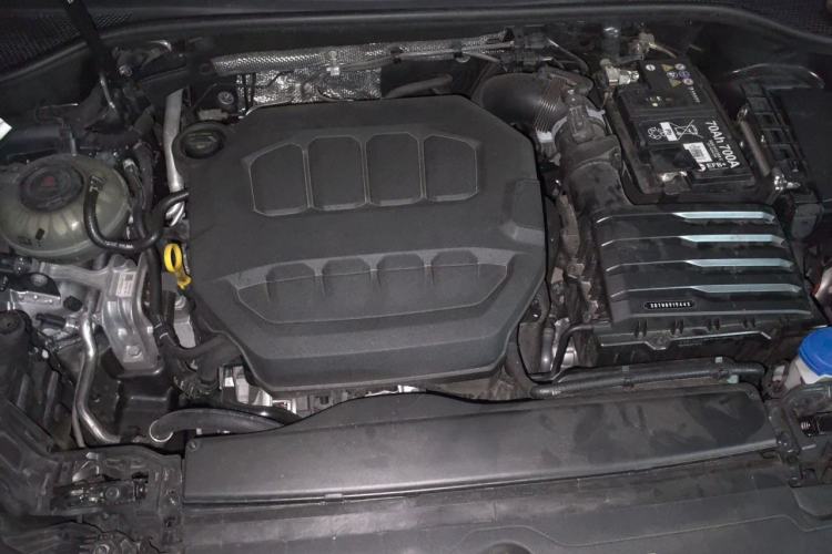 Used Audi Q3 2024 40 TFSI Fashion Dynamic Model Engine Bay