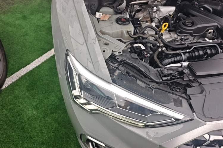 Used Audi Q3 2024 35 TFSI Fashion Dynamic Edition Engine Bay Right