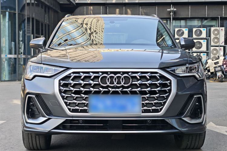 Used Audi Q3 2024 35 TFSI Fashion Dynamic Edition Exterior 2