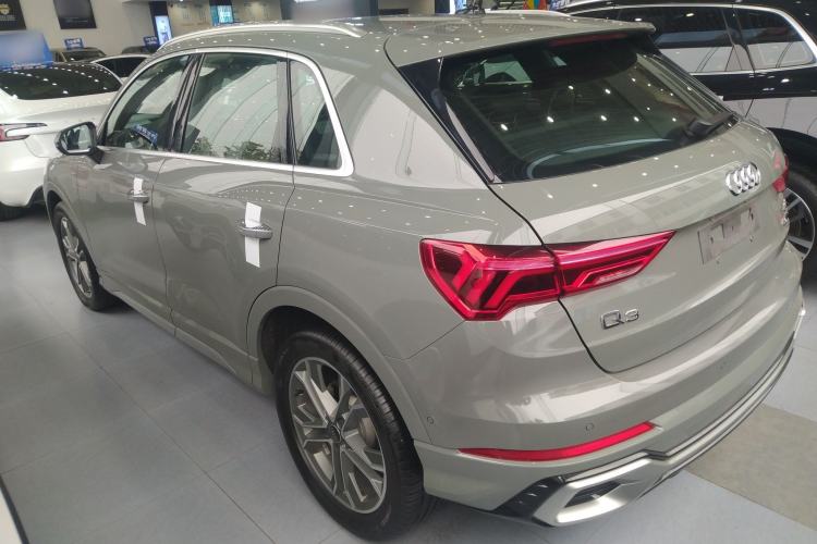 Used Audi Q3 2024 40 TFSI Fashion Dynamic Model Exterior 2