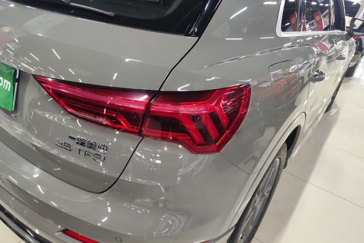Used Audi Q3 2024 35 TFSI Ambition Dynamic Edition Exterior 3