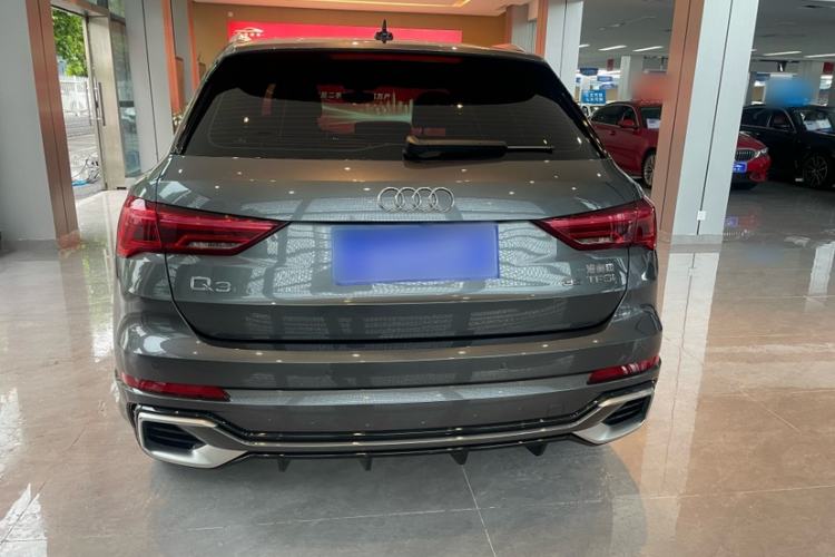 Used Audi Q3 2024 35 TFSI Fashion Dynamic Edition Exterior 3
