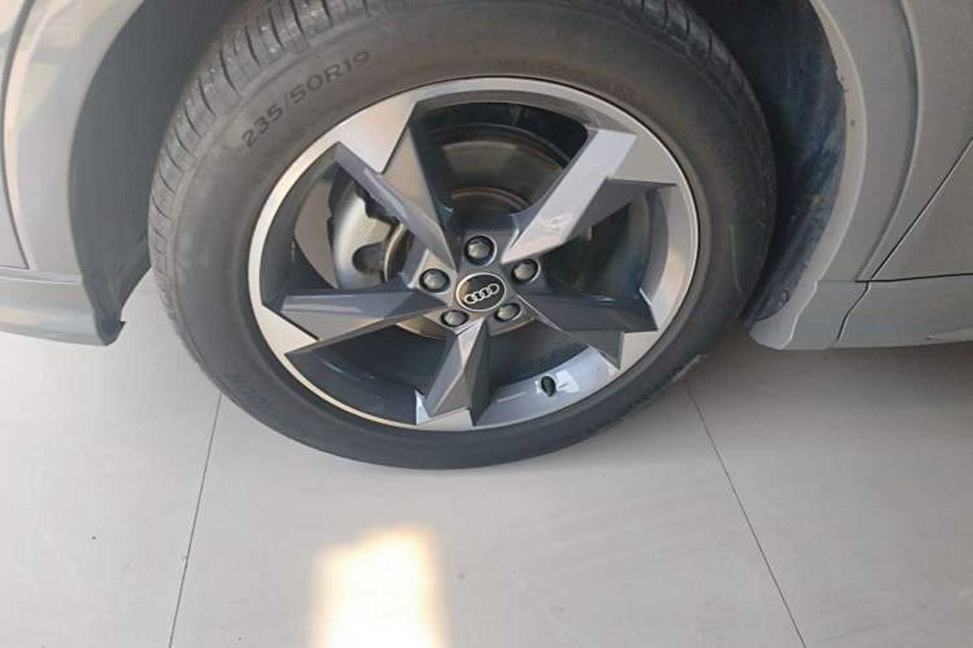 Used Audi Q3 2024 35 TFSI Fashion Dynamic Edition Exterior 4