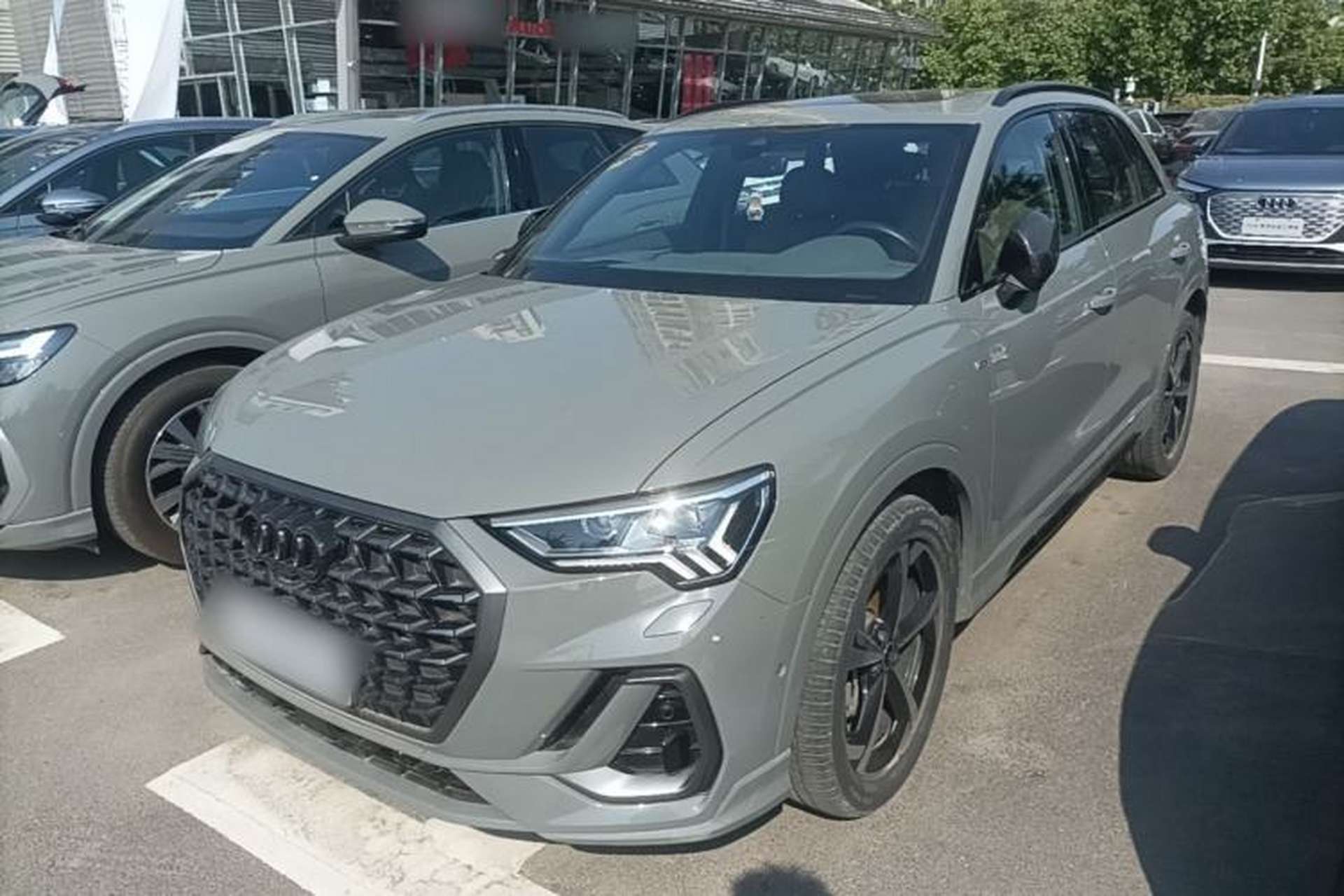 Used Audi Q3 2024 40 TFSI Fashion Dynamic Edition Launch Special Edition Front Left 45 Deg