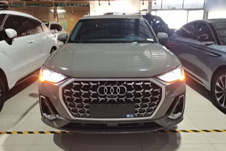 Used Audi Q3 2024 35 TFSI Fashion Dynamic Edition Front