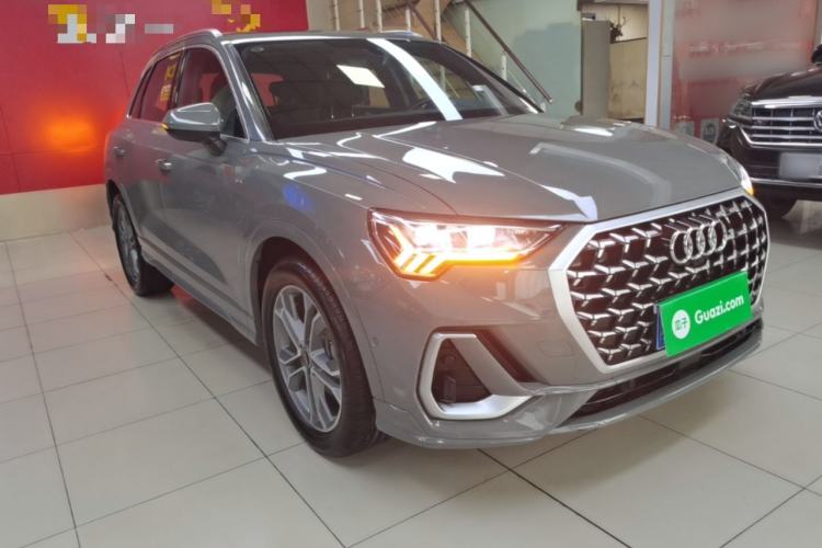 Used Audi Q3 2024 40 TFSI Fashion Dynamic Model Front Right 45 Deg