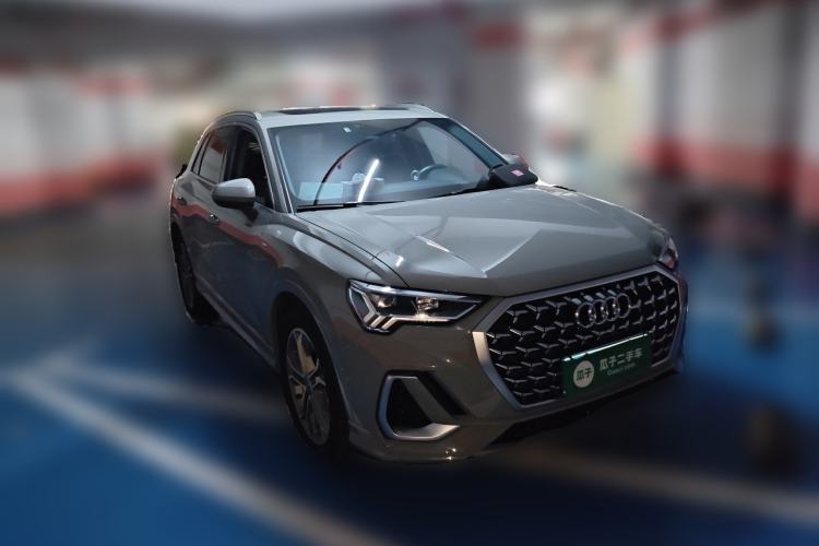 Used Audi Q3 2024 40 TFSI Fashion Dynamic Model Front Right 45 Deg