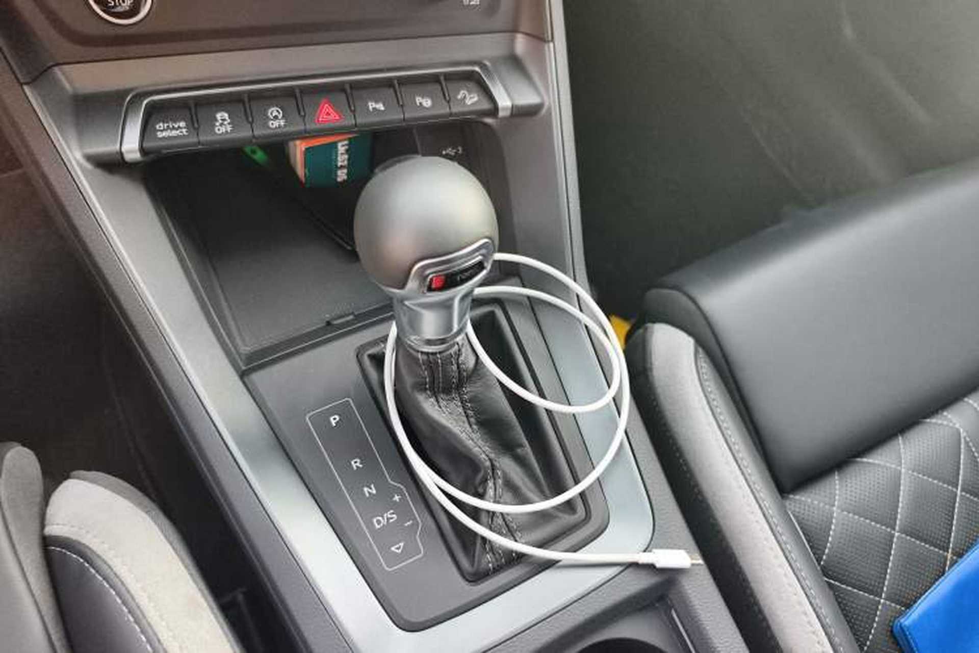 Used Audi Q3 2024 45 TFSI quattro Fashion Dynamic Edition Launch Special Edition Gear Lever