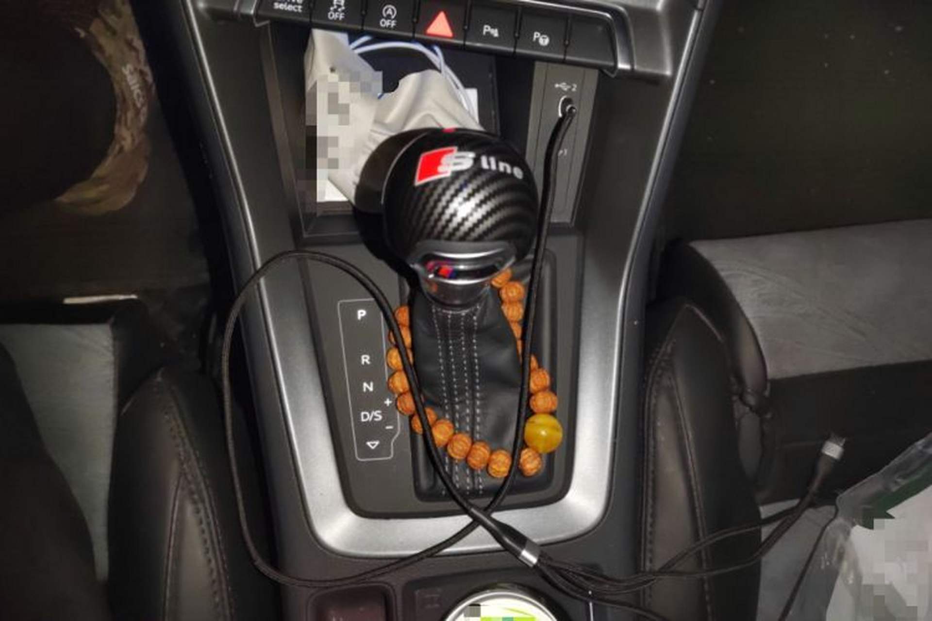 Used Audi Q3 2024 40 TFSI Fashion Dynamic Edition Launch Special Edition Gear Lever