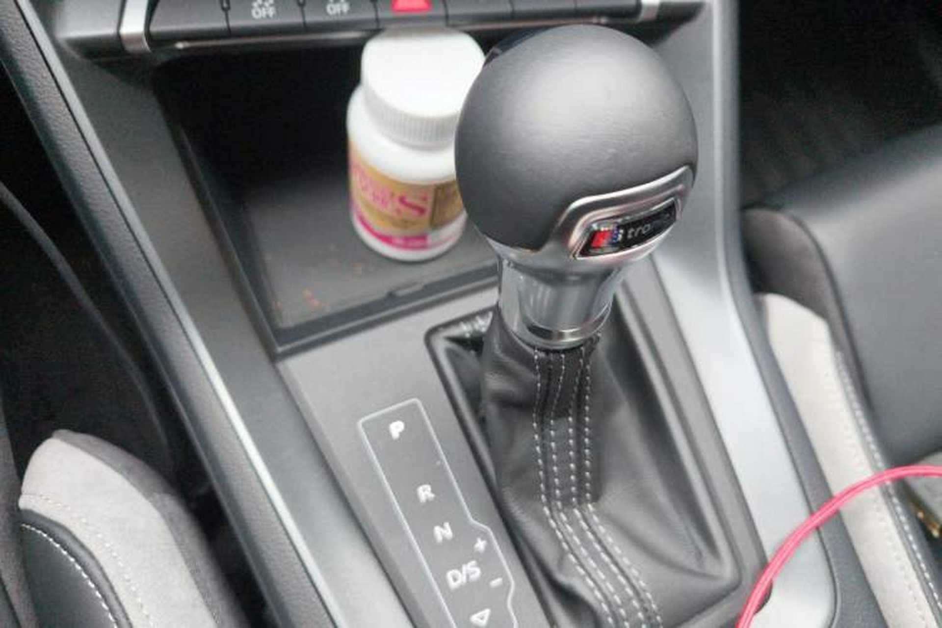 Used Audi Q3 2024 35 TFSI Fashion Dynamic Edition Gear Lever