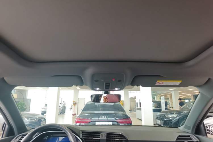 Used Audi Q3 2024 35 TFSI Fashion Dynamic Edition Headliner