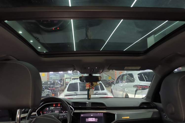 Used Audi Q3 2024 35 TFSI Fashion Dynamic Edition Headliner