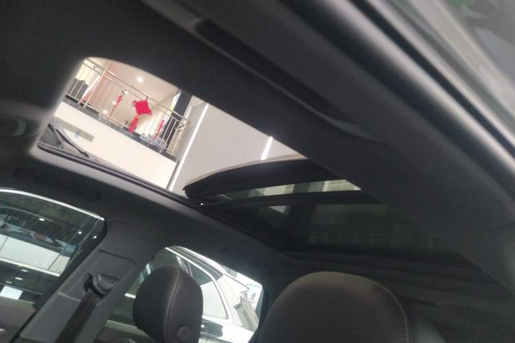Used Audi Q3 2024 40 TFSI Fashion Dynamic Model Headliner