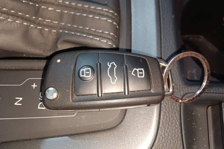 Used Audi Q3 2024 35 TFSI Fashion Dynamic Edition Interior 1