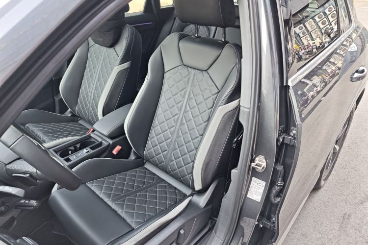 Used Audi Q3 2024 35 TFSI Fashion Dynamic Edition Interior 1