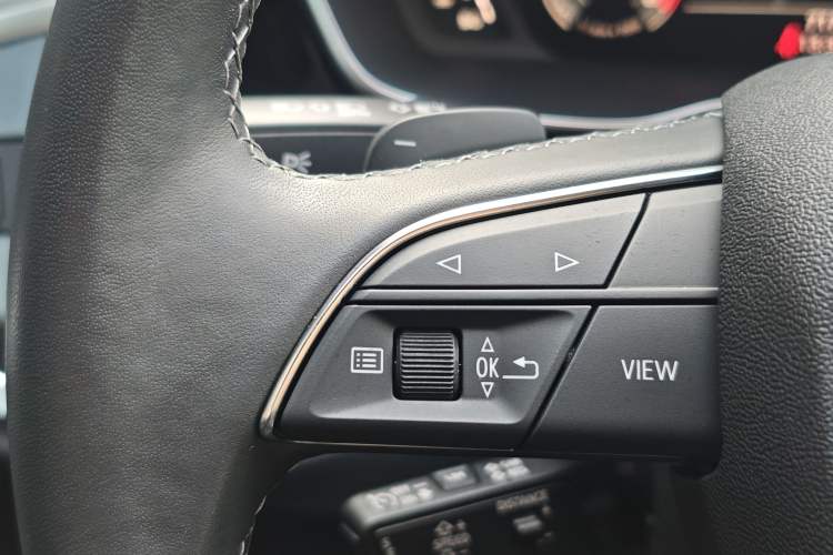 Used Audi Q3 2024 35 TFSI Fashion Dynamic Edition Interior 10