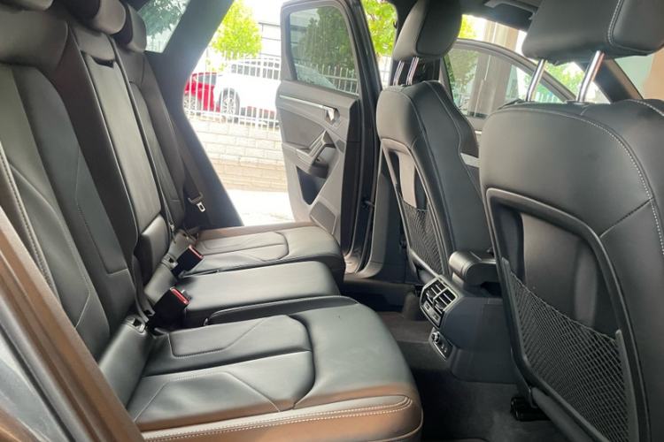 Used Audi Q3 2024 35 TFSI Fashion Dynamic Edition Interior 8