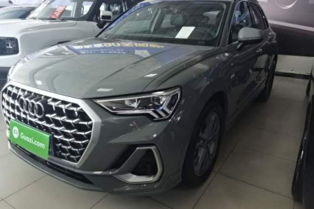 Used Audi Q3 2024 40 TFSI Fashion Dynamic Model