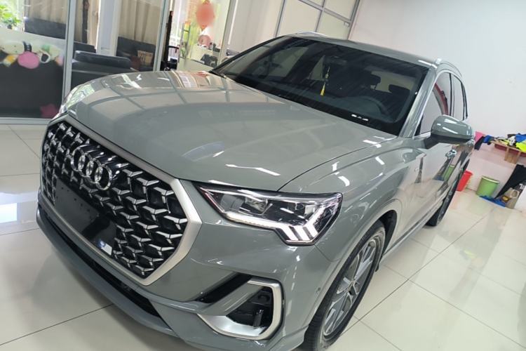 Used Audi Q3 2024 40 TFSI Fashion Dynamic Model Guazi used car, China used car export, Used car for sale, Used cars, Cheapest cars for sale